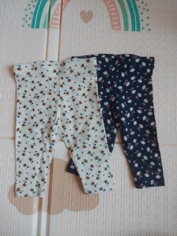 Lot de 2 jolis leggins neufs 3 mois 59 cm