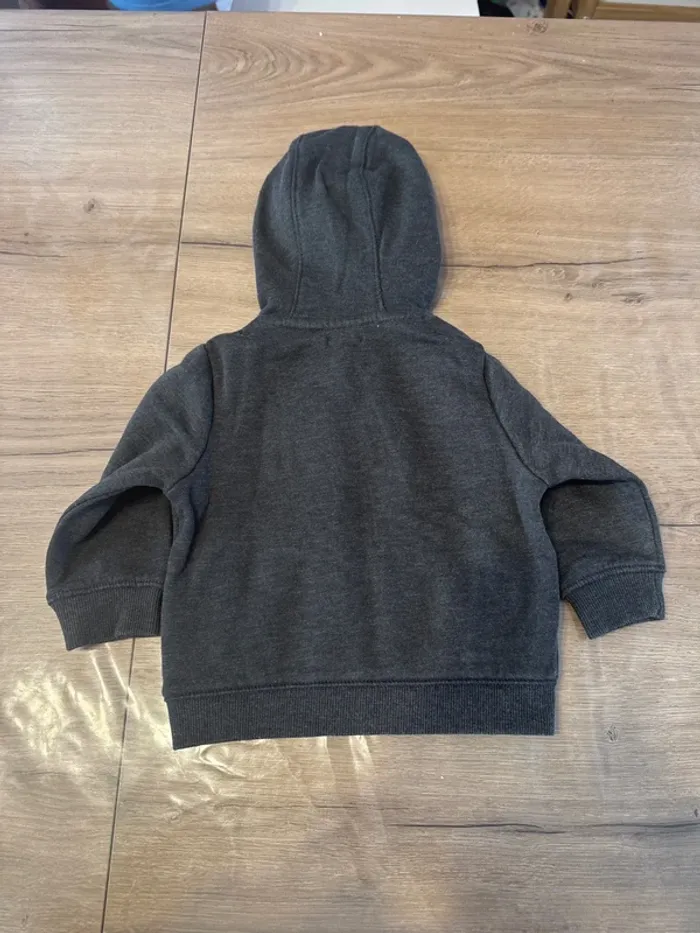Veste zippé 6 mois - photo numéro 2