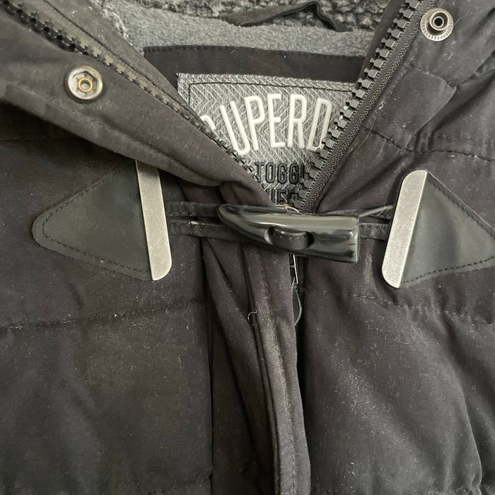 Doudoune noire Superdry femme Toggle Puffer capuche fausse fourrure M doublure sherpa V064 - photo numéro 6