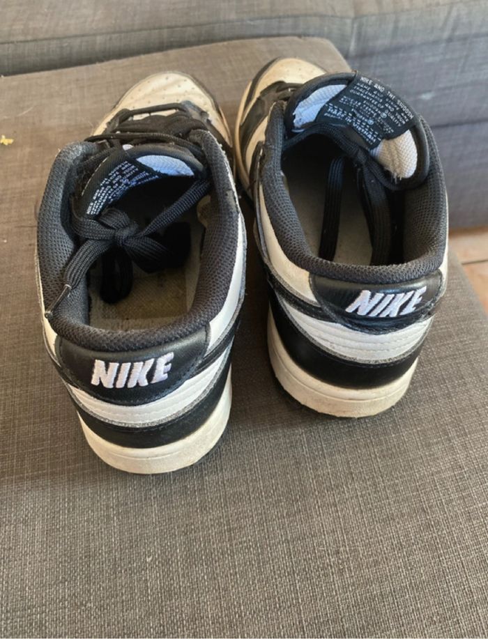 Baskets Nike femme taille 40 - photo numéro 3