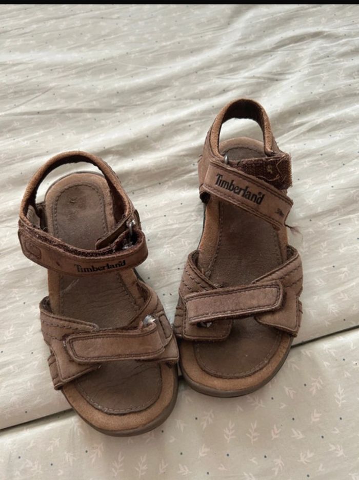Sandales taille 30