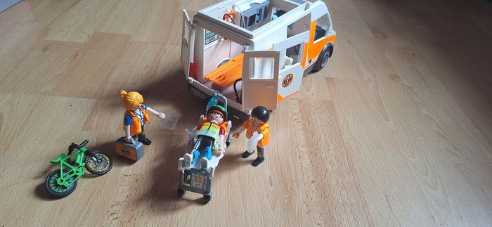 Ambulance Playmobil