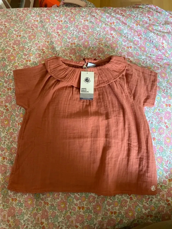 Blouse neuve gaz de coton petit bateau 6 ans