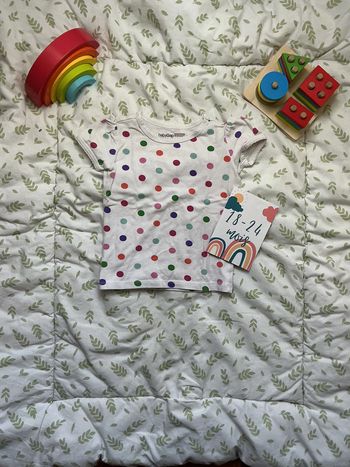 teeshirt manches courtes blanc à pois multicolore baby gap 18/24 mois