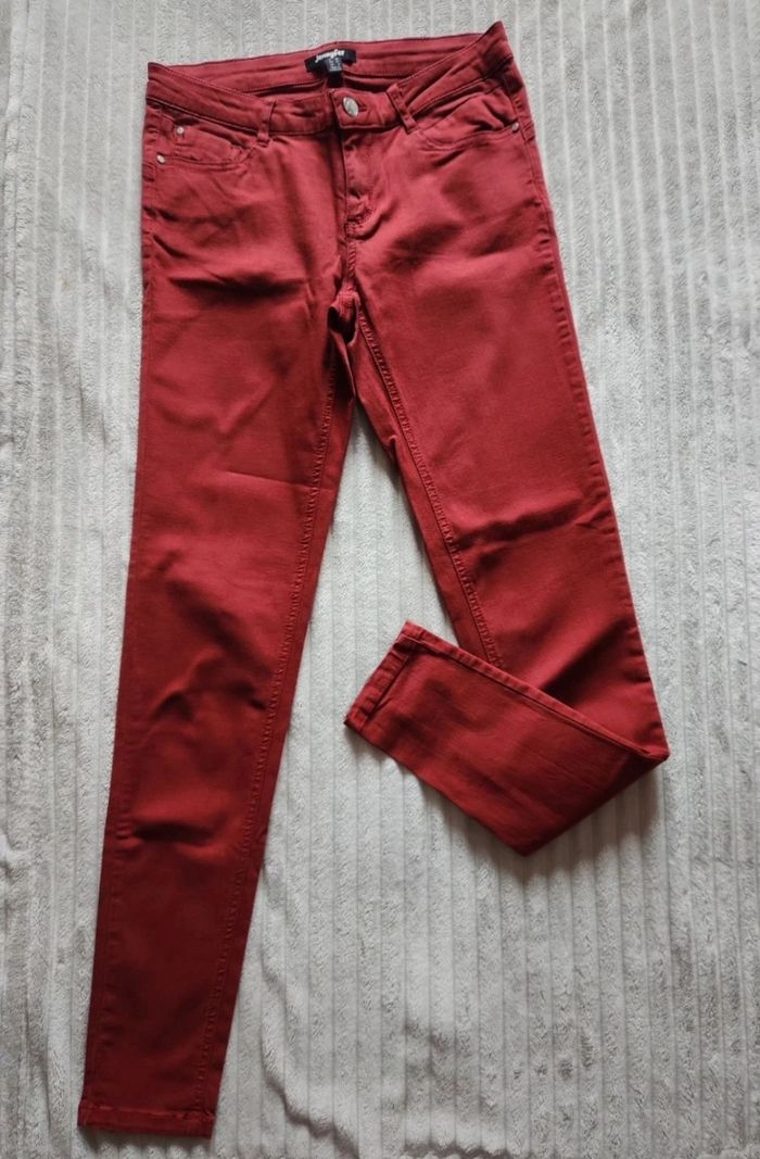 Jean slim Jennyfer rouille – Taille 36 – look automnal tendance - photo numéro 2