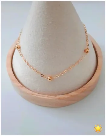 Bracelet doré chaîne  – chic, tendance et lumineux