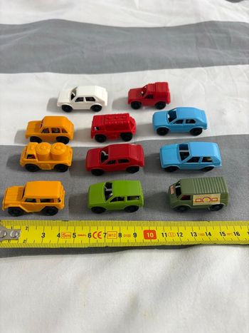 Lot mini voitures à friction