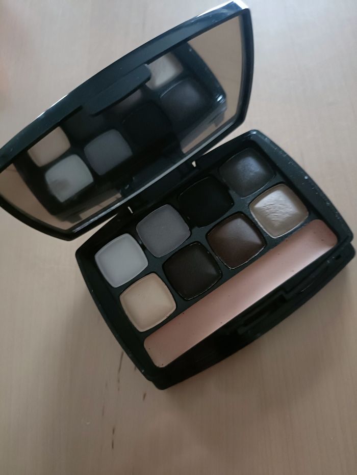 LOT DE 2 PALETTES NYX A PETIT PRIX - photo numéro 7