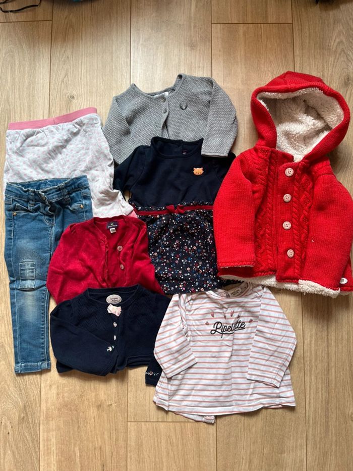 Lot vêtements fille 9 mois TBE