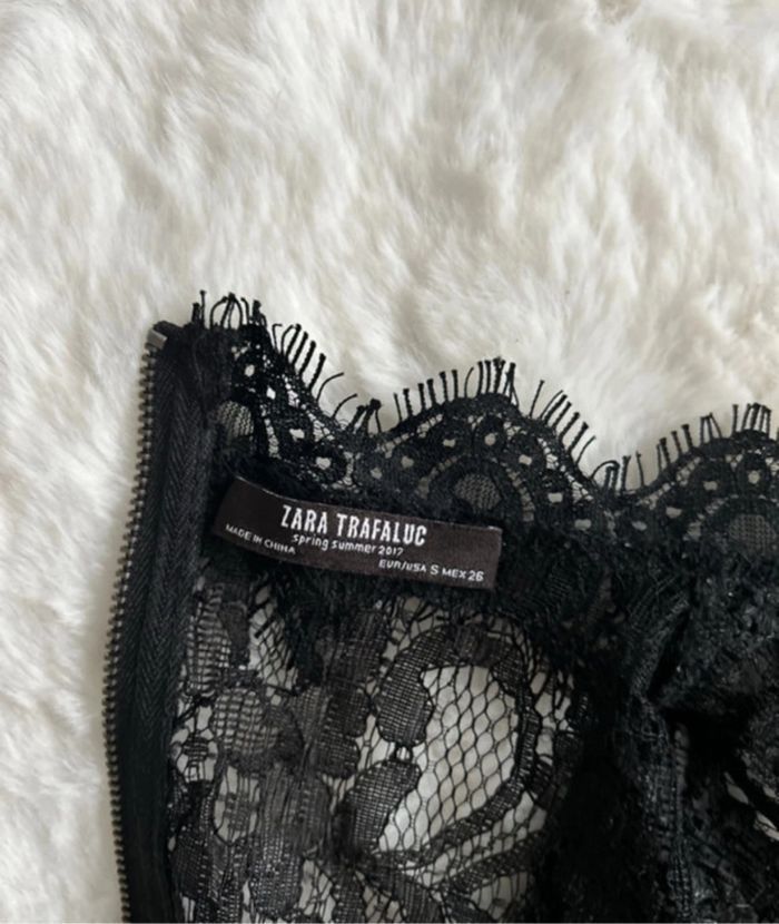 Haut a dentelles Zara taille S Neuf top court - photo numéro 6