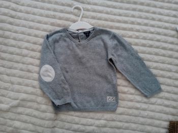 Pull garçon 24mois kiabi 🩶🤍
