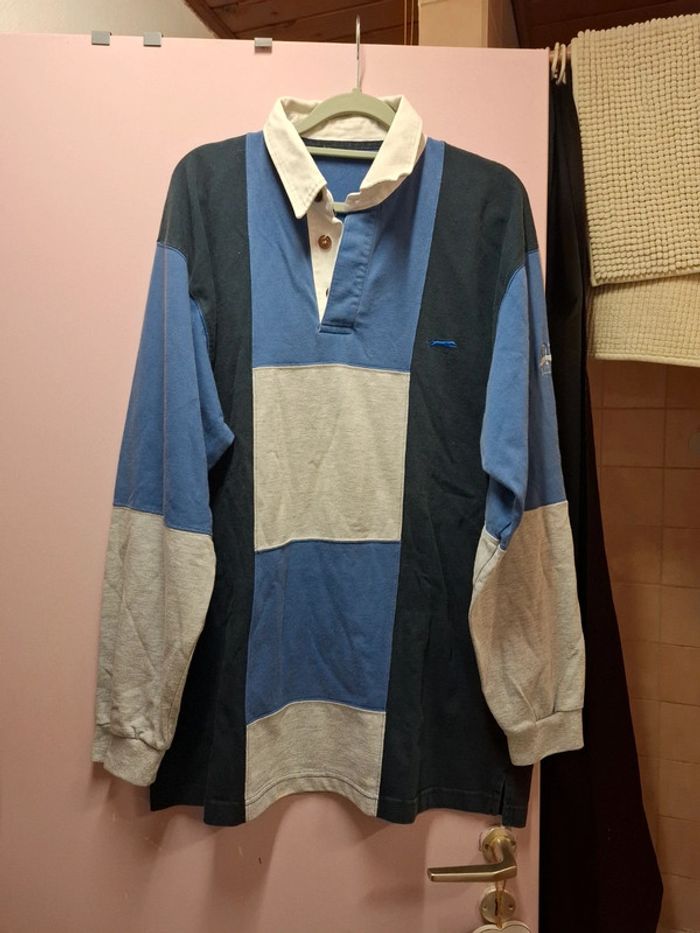 Pull de la marque status