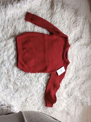 Pull 24 mois neuf