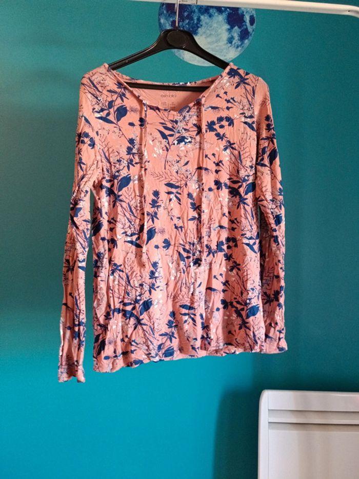 T shirt rose