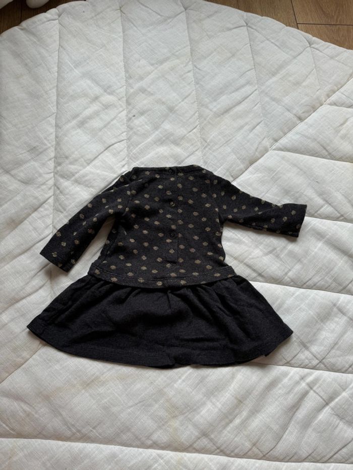 Robe Petit Bateau taille 3 mois - photo numéro 3