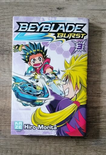 Manga "Beyblade Burst" tome 03