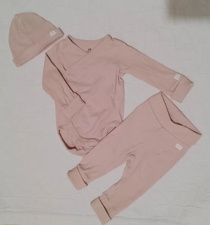 H&M ensemble côtelé legging body bonnet