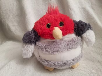 Peluche oiseau qui siffle mushabelly