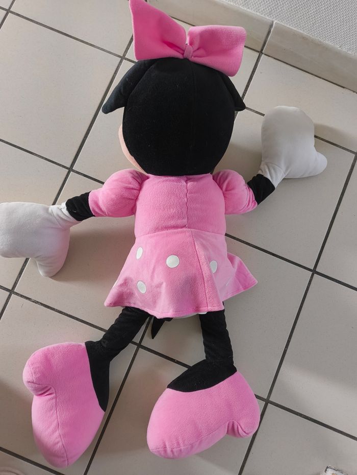 Grande peluche minnie - photo numéro 2