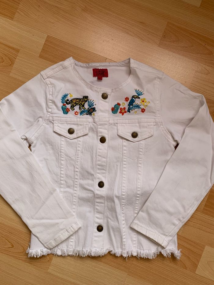 Magnifique veste blanche LCDP 8 ans