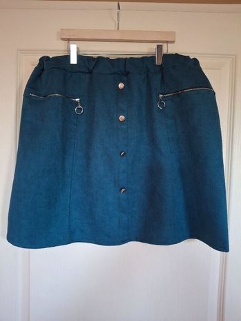 Jupe suédine bleu pétrole neuve 44/46