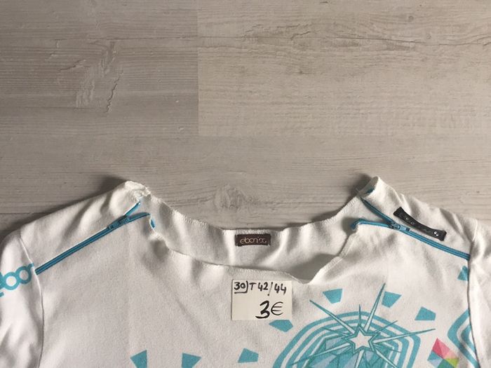 422-Haut manches longues T 42/44 - photo numéro 4