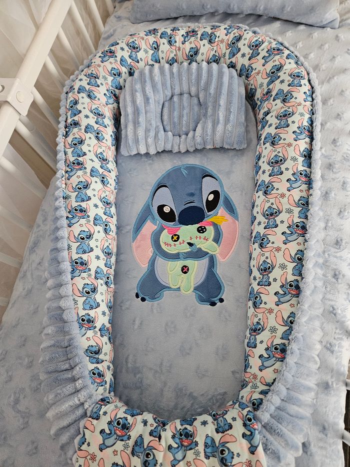 Réducteur bébé Stiche + coussin - photo numéro 4