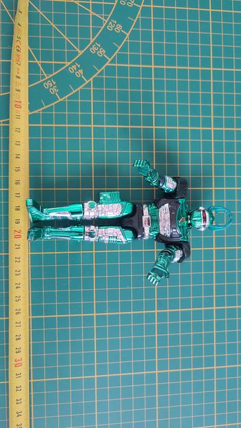 Jouet ancien vintage dans l'état Figurine articulée Beetleborgs Green Verts Hunter Chrome 12 cm 1996