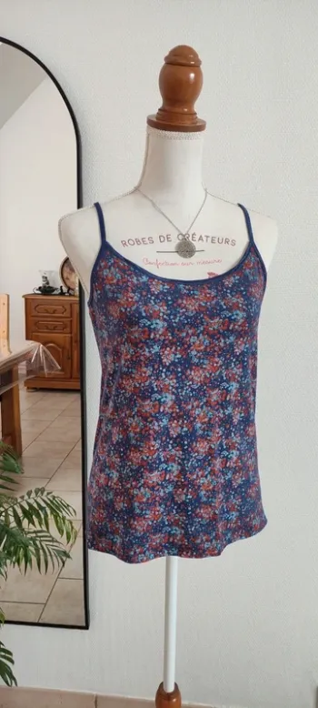 Débardeur fleuri taille L