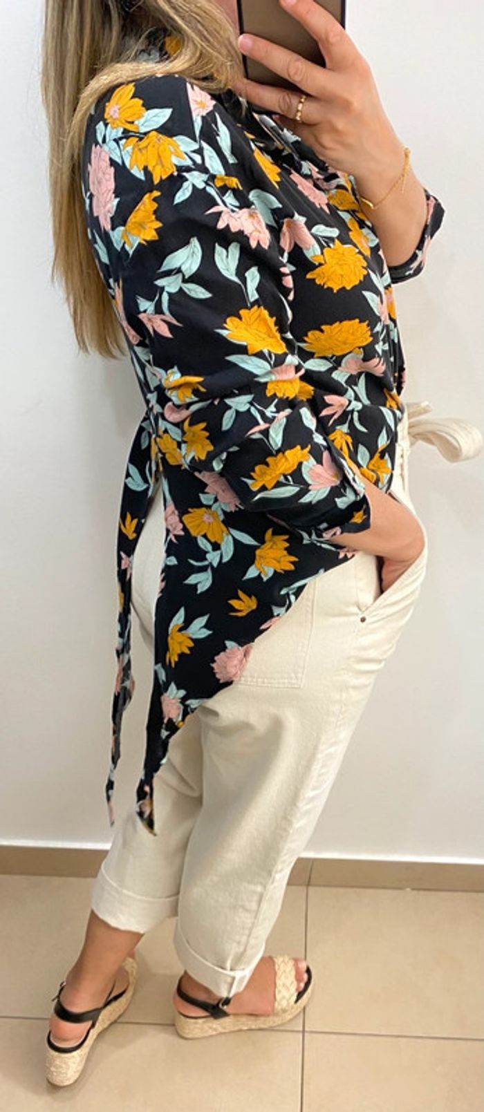Chemise a fleurs - photo numéro 6
