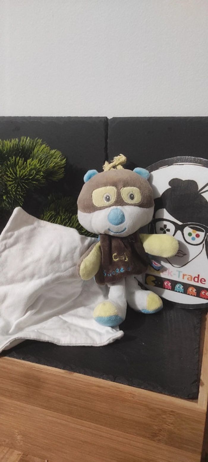 Doudou panda Cajou mouchoir Sucre d'Orge cosmonaute mouchoir ours marron bleu vert blanc étoile