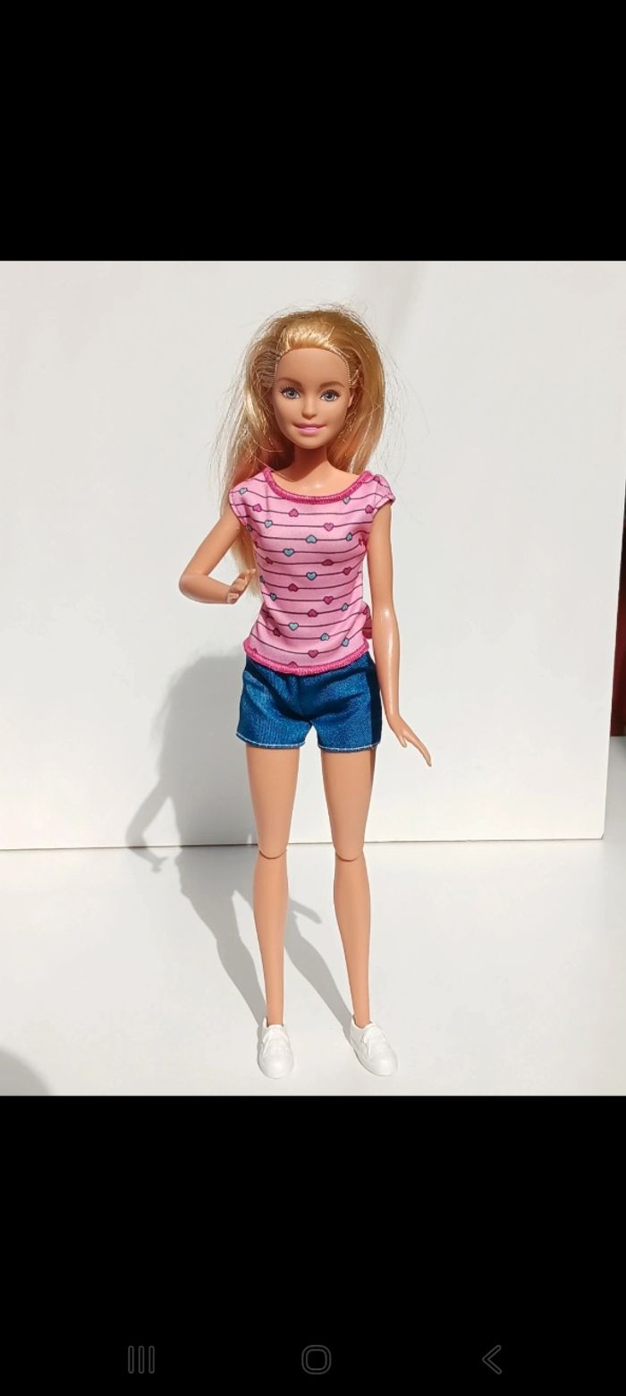 Poupée mattel barbie naissances des chiots fdd43
Poupée et ensemble compris