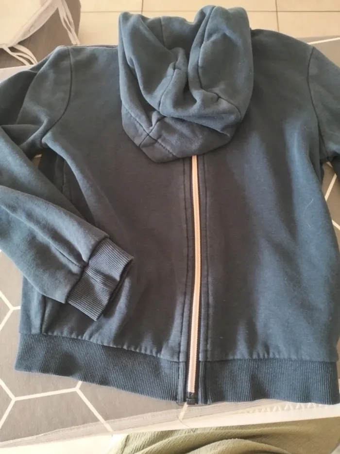 Veste zippée fille 8 ans