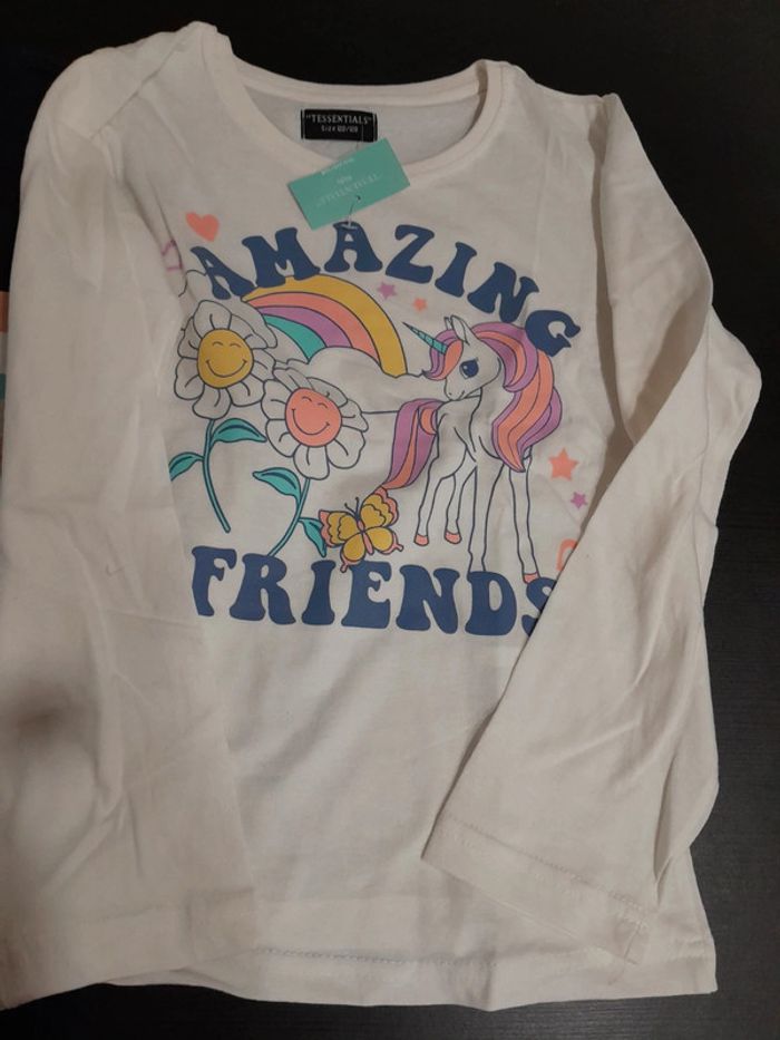 T-shirts licorne ML 7A-8A - photo numéro 2