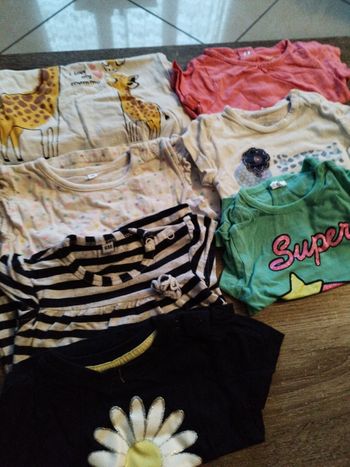 Lot de 7 t-shirts taille 6 mois