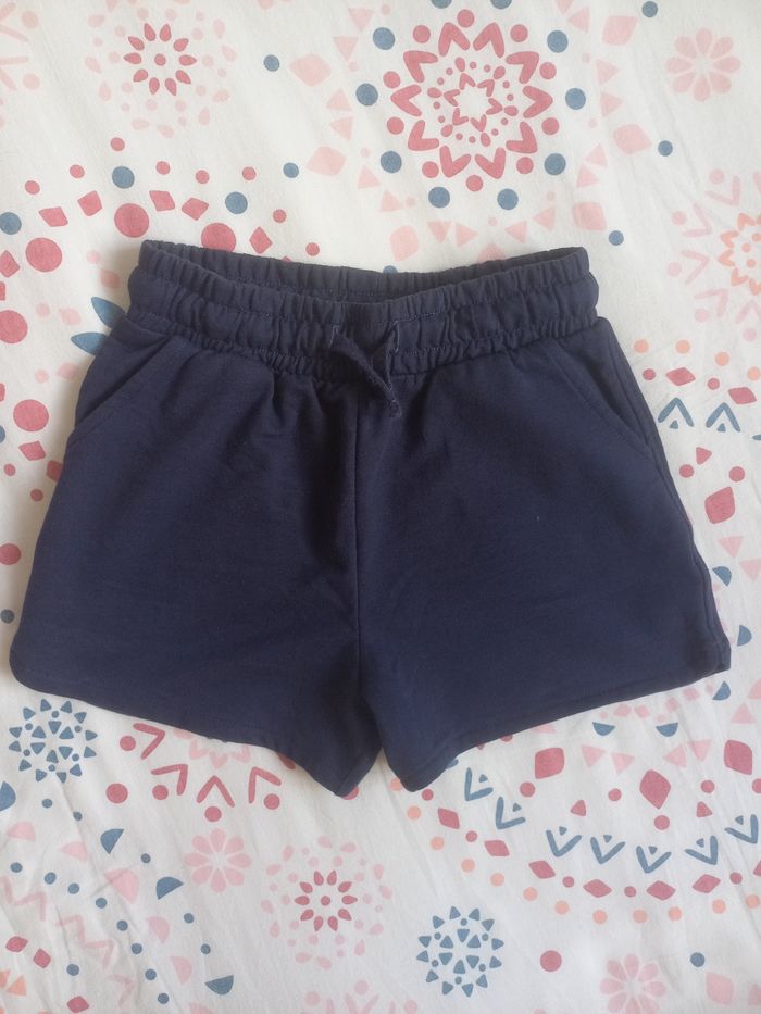 Short neuf  7 ans