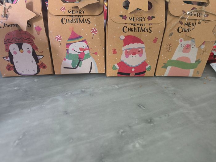 1 box de Noël - photo numéro 2