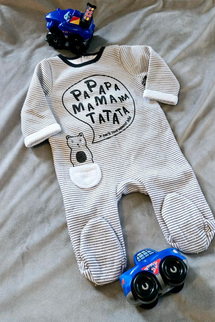 Pyjama 1 mois
