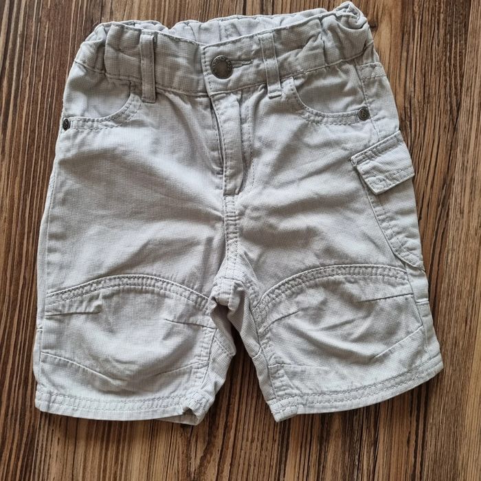 Short gris, 9/12 mois