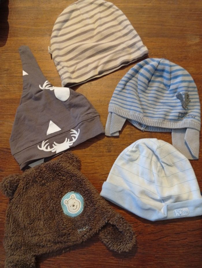 Lot bonnet et moufle taille 0/12 mois - photo numéro 2