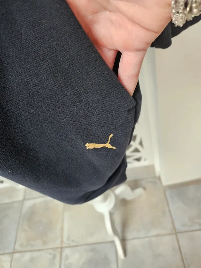 Puma sweat long à capuche taille S - photo numéro 4
