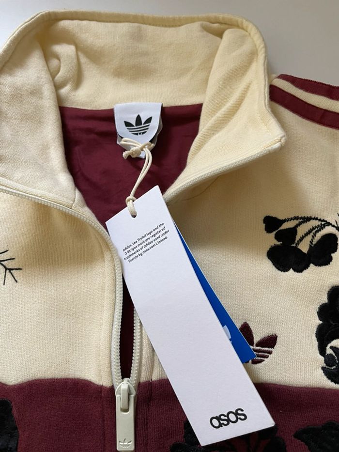 Veste Adidas Originals x ASOS - Édition Limitée Broderie Florale - Taille M - Neuf dans son emballage - photo numéro 4