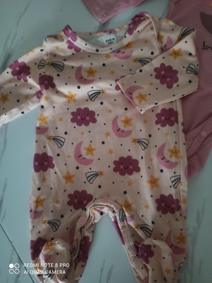 Lot de pyjama 0/1mois - photo numéro 2