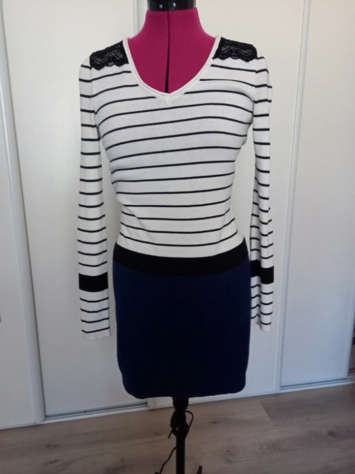 Joli robe Miss Captain T1 38