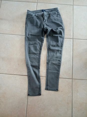 Jean gris