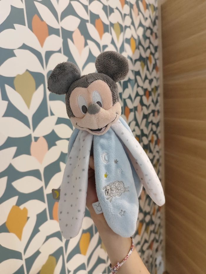 Doudou Mickey pétales fleurs Disney baby - photo numéro 2