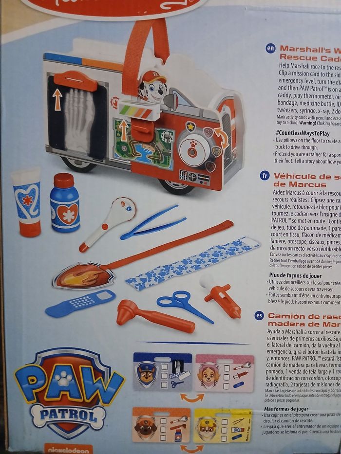 Véhicules en bois  pat patrouille avec accessoires - photo numéro 7