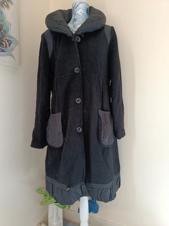 Manteau long noir, t 42, grand col
