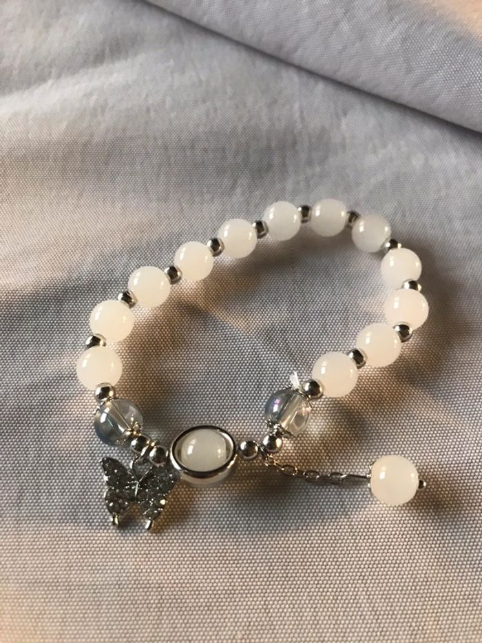 Magnifique bracelet , strass avec perles et papillon - photo numéro 4