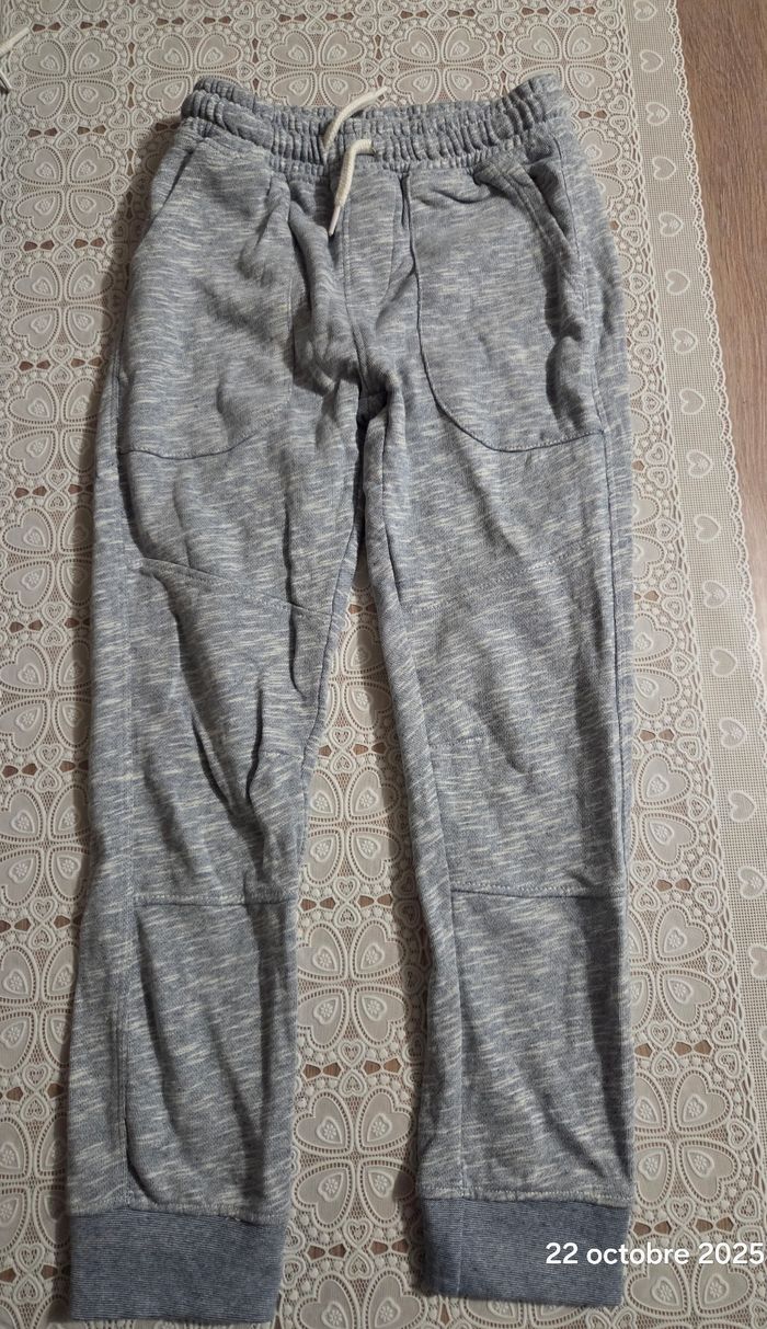 Lot 2 jogging kiabi